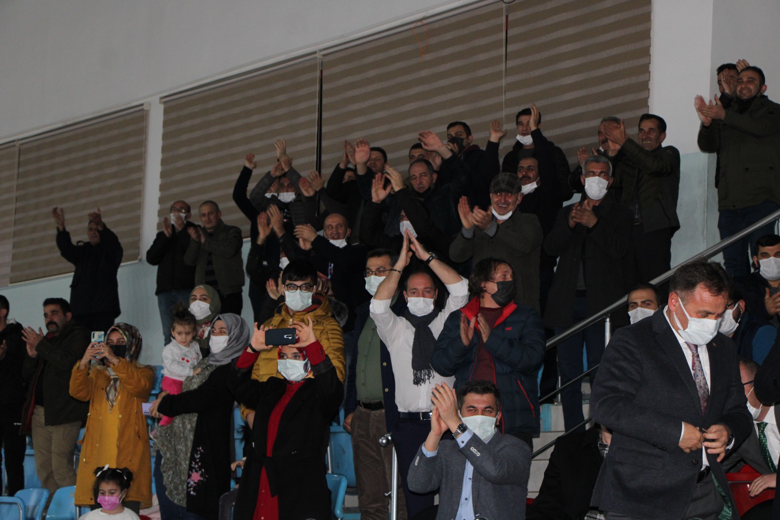 Voleybolda şampiyon Ceza İnfaz Kurumu oldu 18