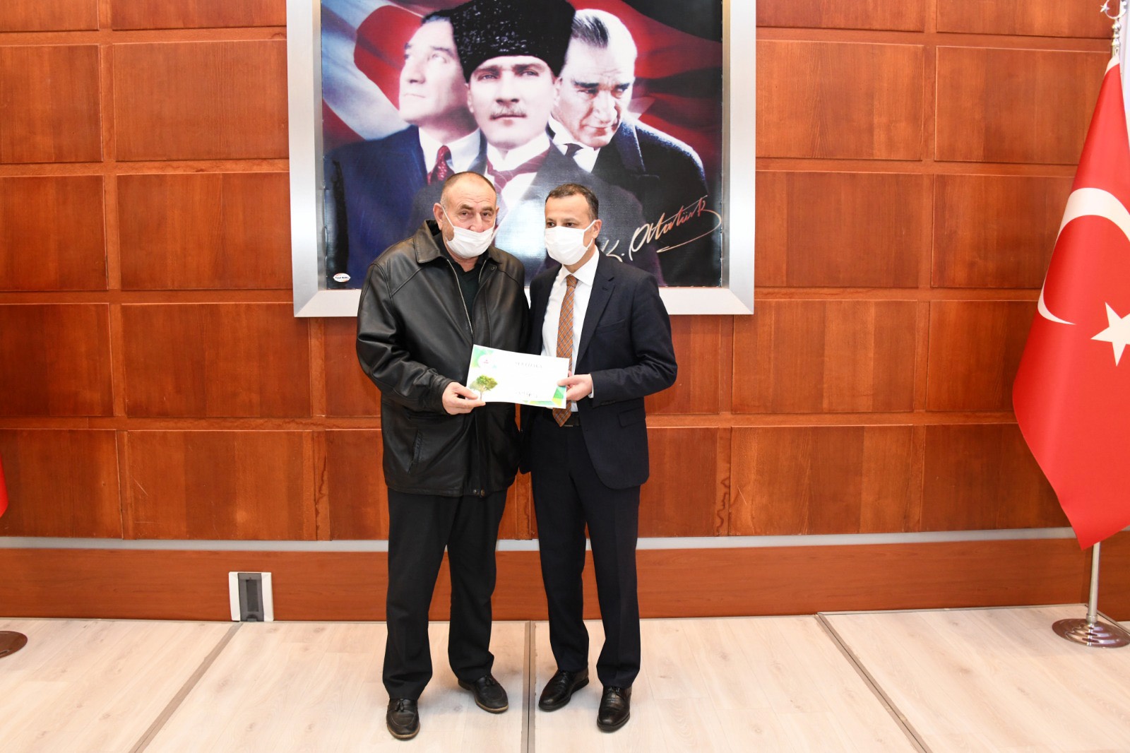 Muhtarlar sertifikalarını aldı 10