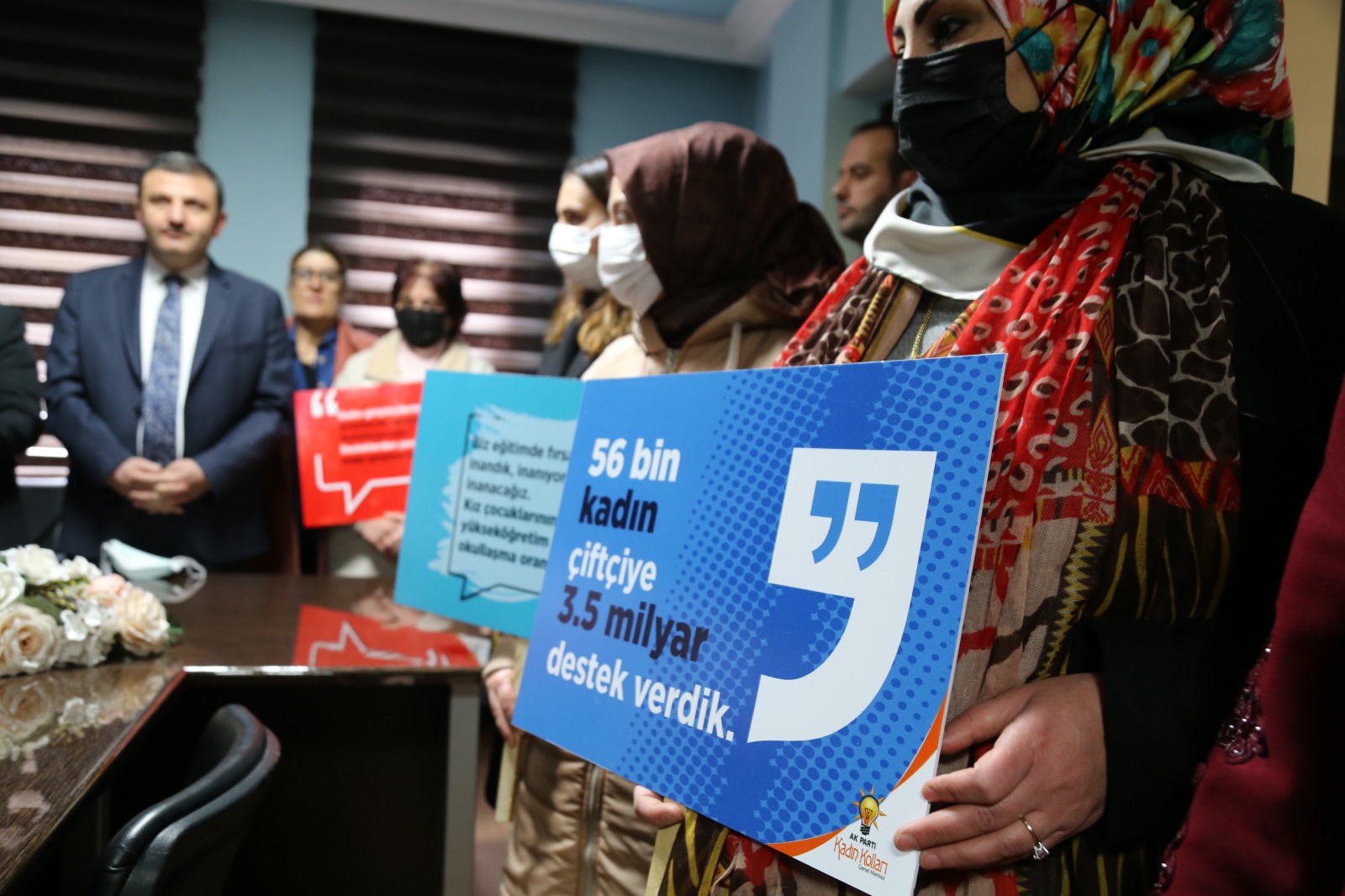 AK Parti’den 8 Mart açıklaması 9