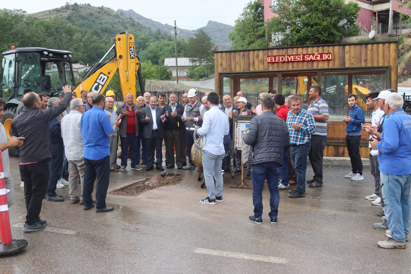 ArzularKabaköy’de doğalgaz çalışmaları başladı 7