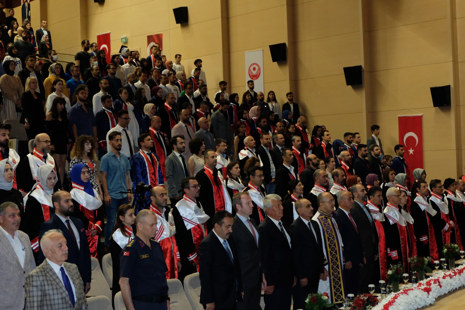 GÜ’de mezuniyet töreni düzenlendi 17