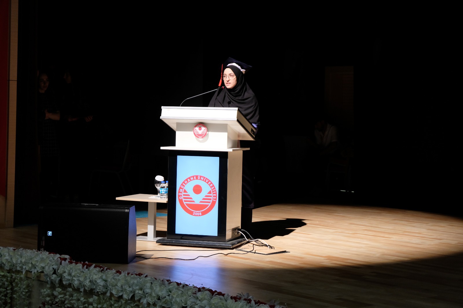 GÜ’de mezuniyet töreni düzenlendi 8