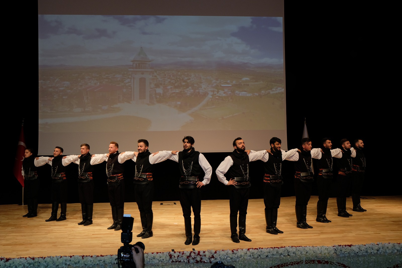 GÜ’de mezuniyet töreni düzenlendi 22