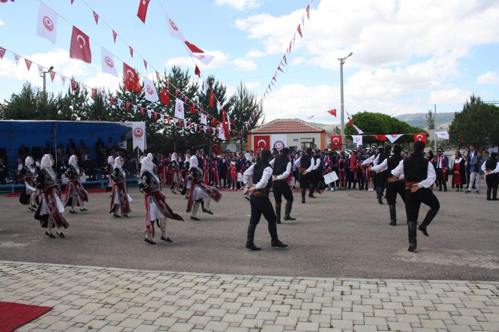 Köse’de mezuniyet coşkusu 1