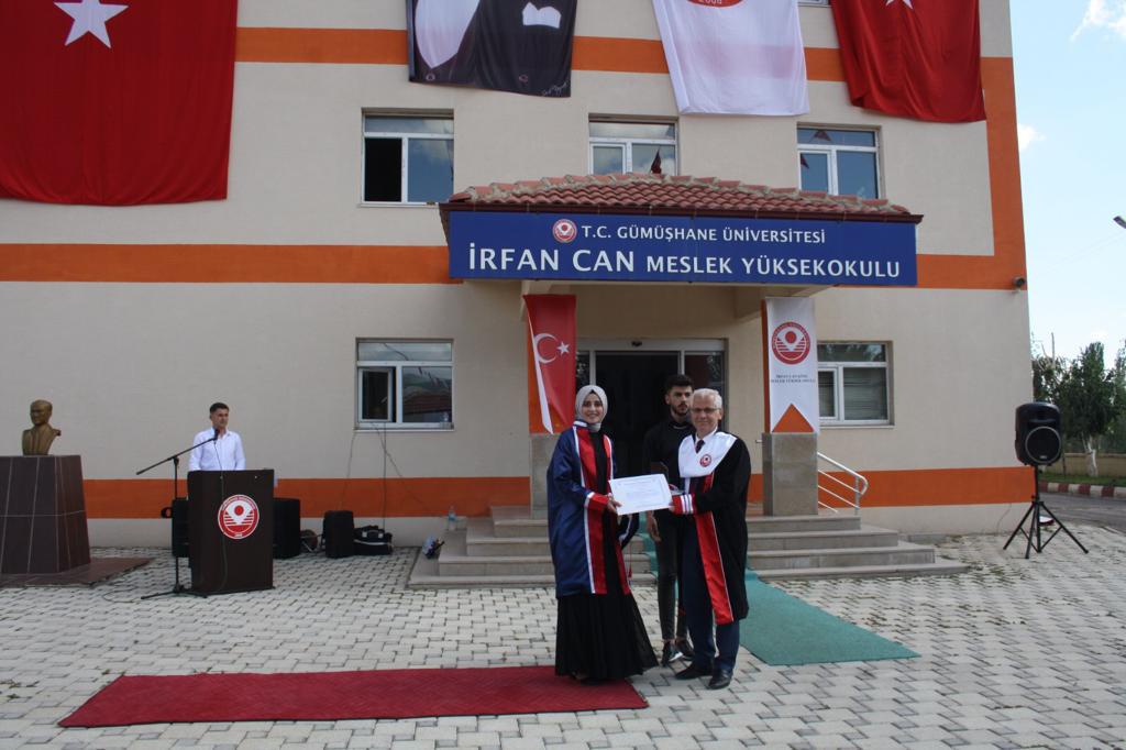 Köse’de mezuniyet coşkusu 16