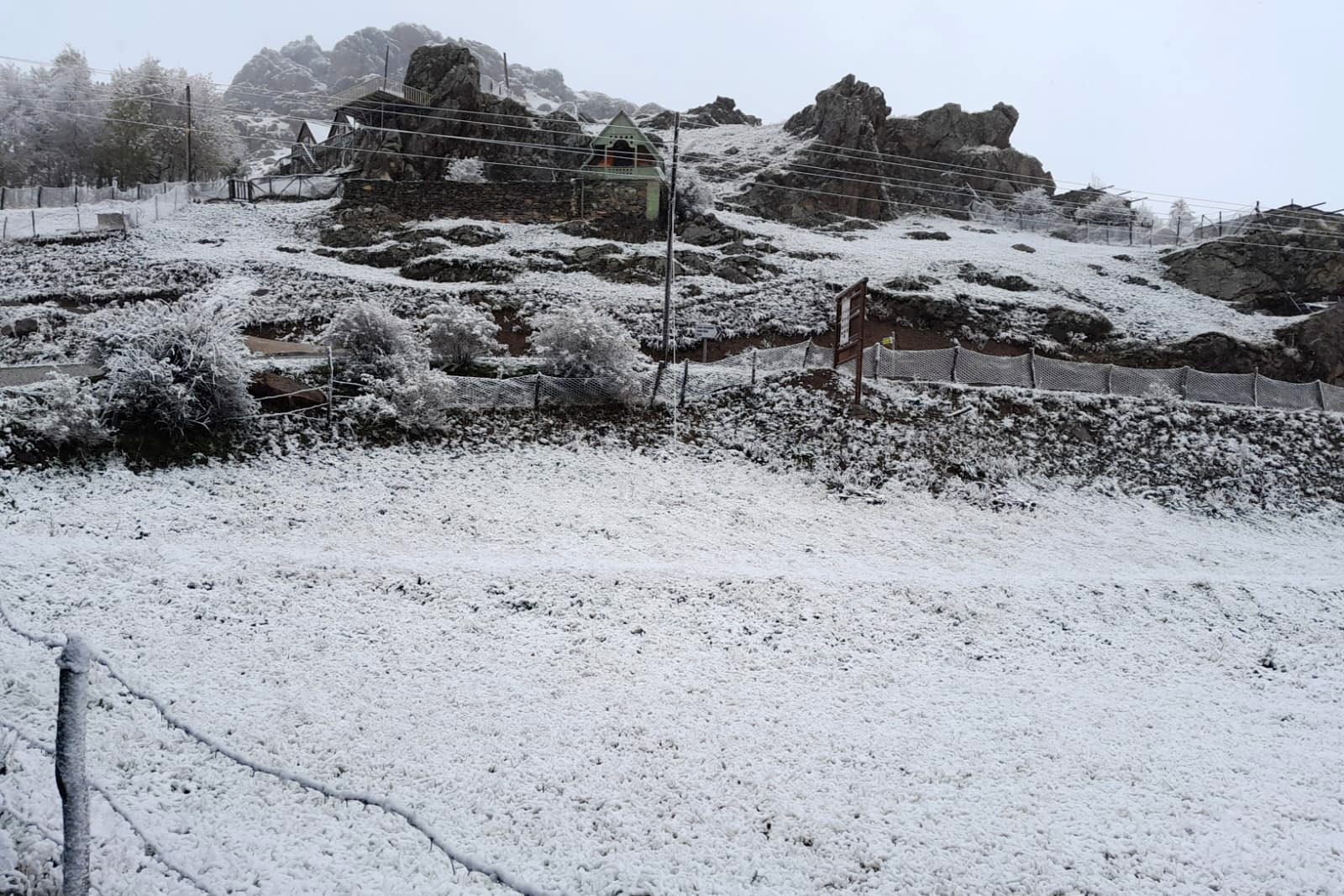 Gümüşhane’nin yükseklerinde kar yağışı 6