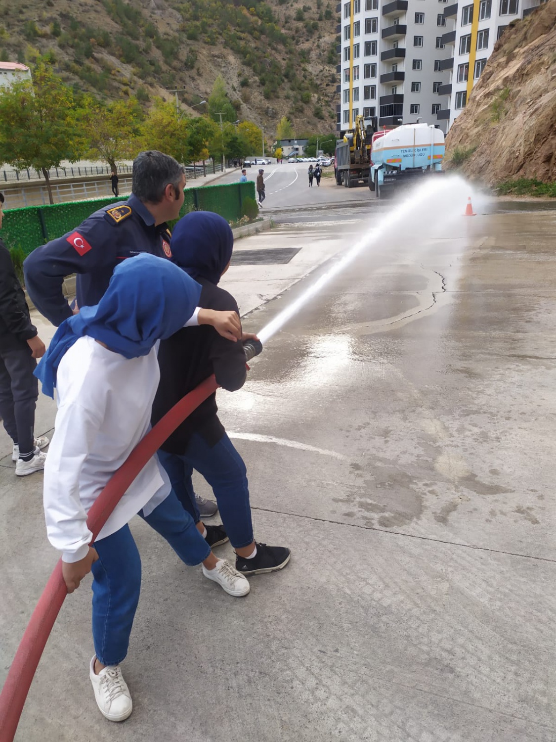 Şiran MYO öğrencilerinden Rektör Zeybek’e ziyaret 1