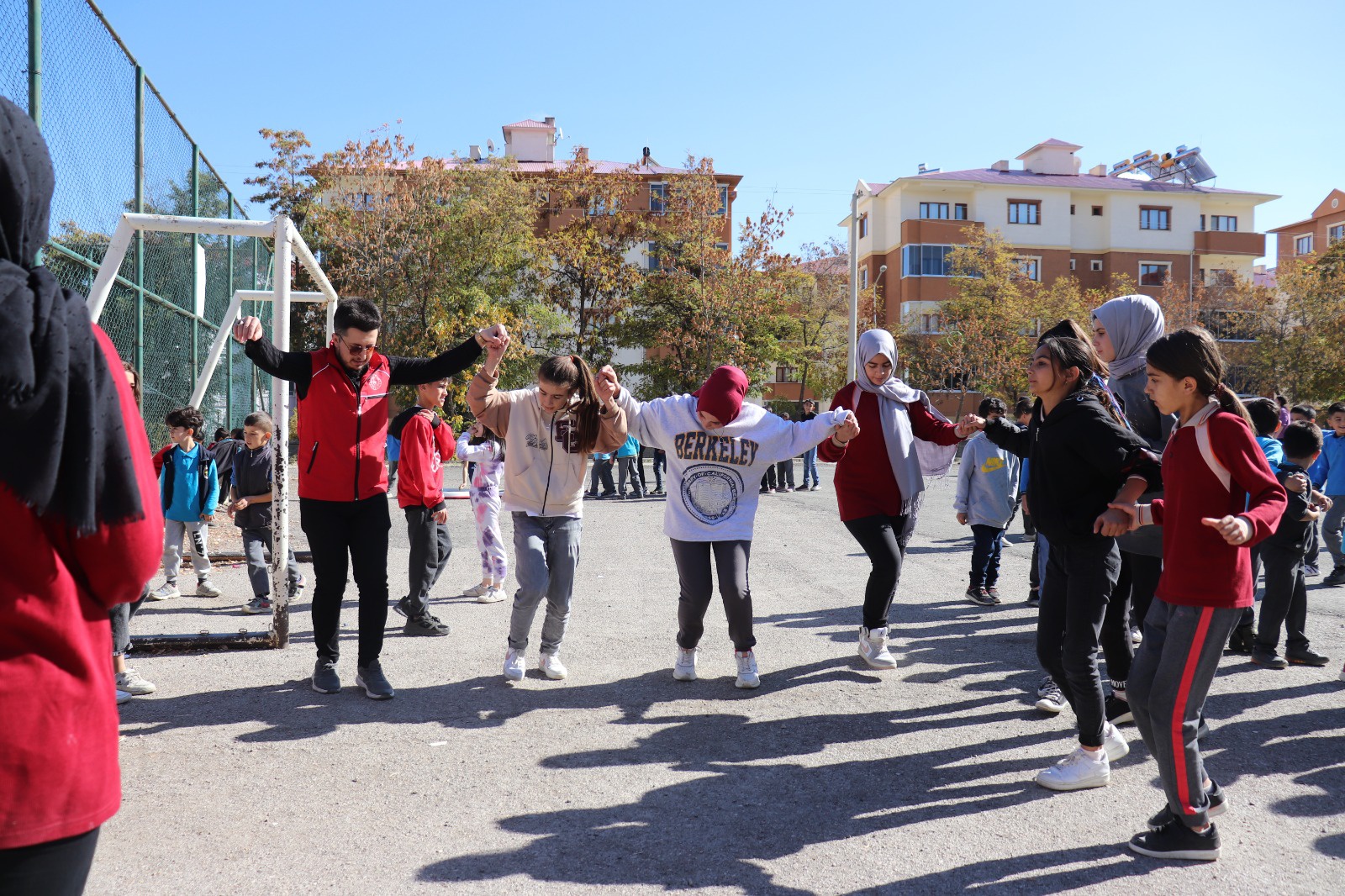 Gençlik Merkezi Şiran’da 15