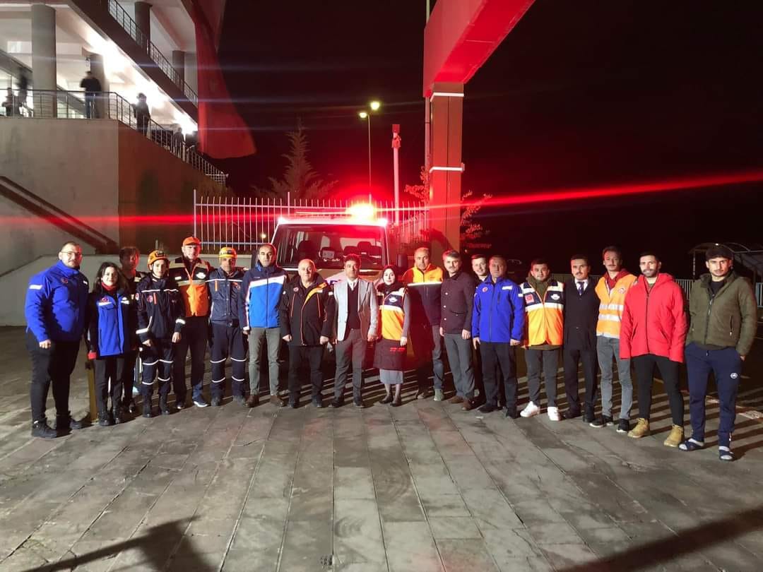 Gümüşhane’deki KYK yurtlarında deprem anı tatbikatı yapıldı 4