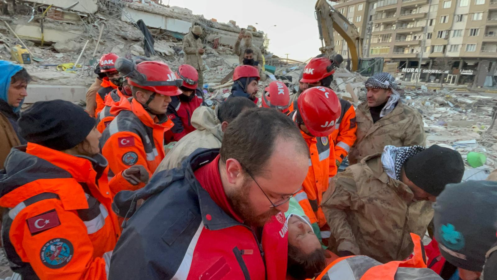 Gümüşhane ekipleri umut olmaya devam ediyor 5