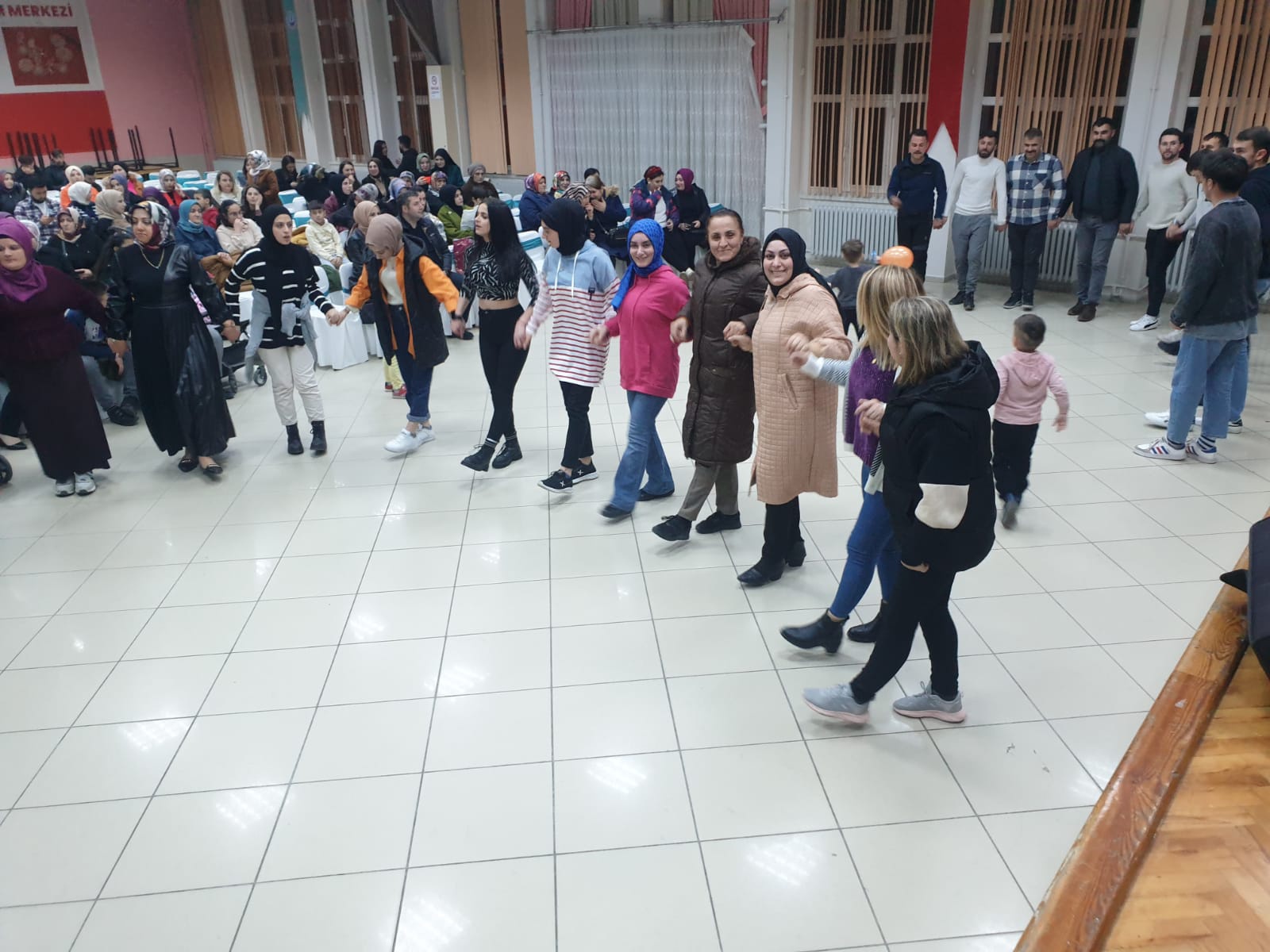 Balonlar Yunus Emre için uçuruldu 20