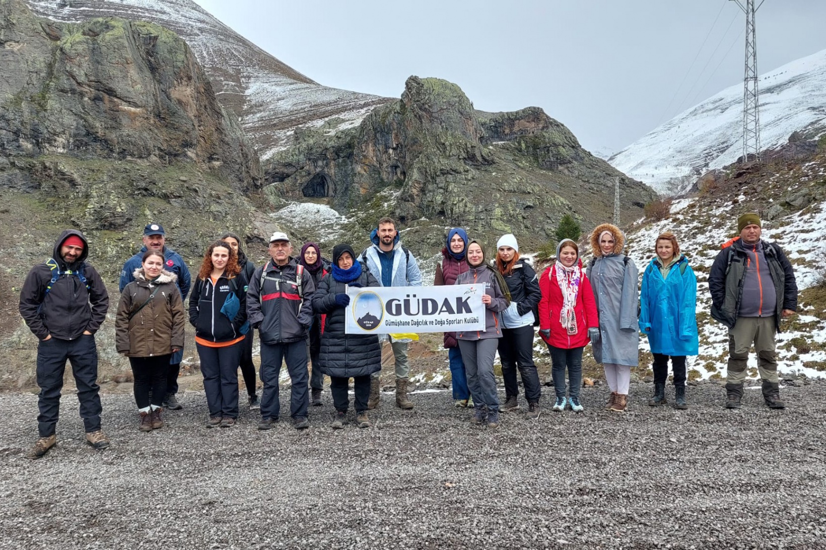 Aynı günde 4 mevsimi yaşadılar 25