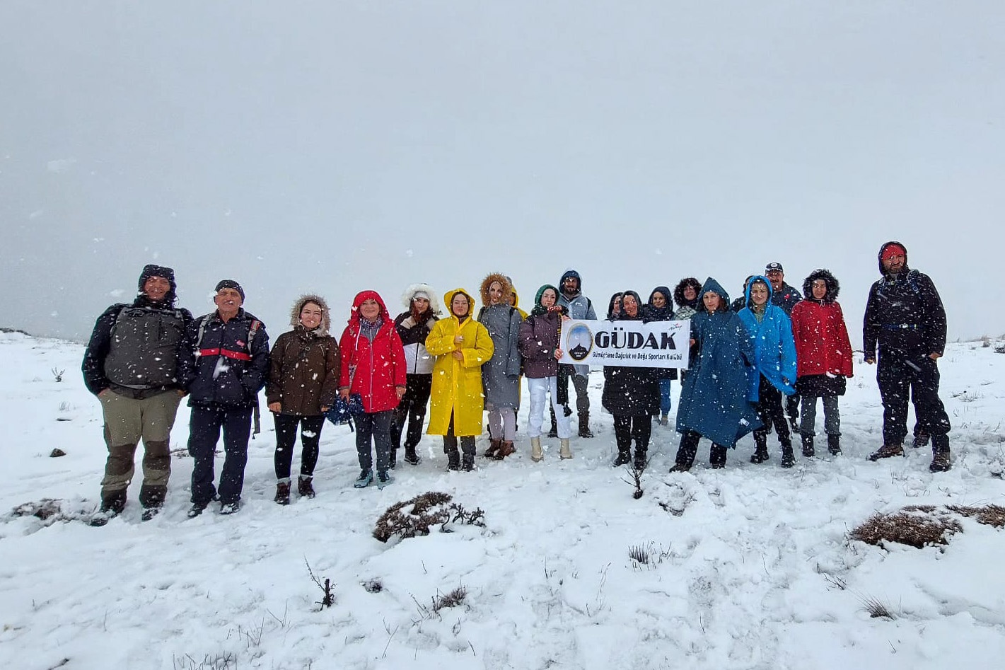 Aynı günde 4 mevsimi yaşadılar 5