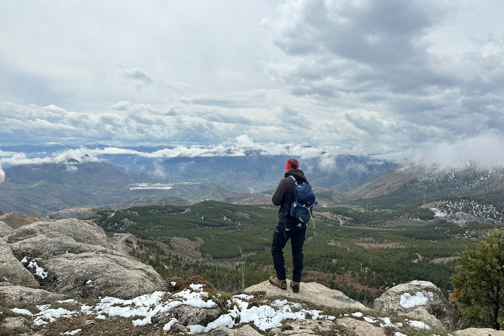 Aynı günde 4 mevsimi yaşadılar 16