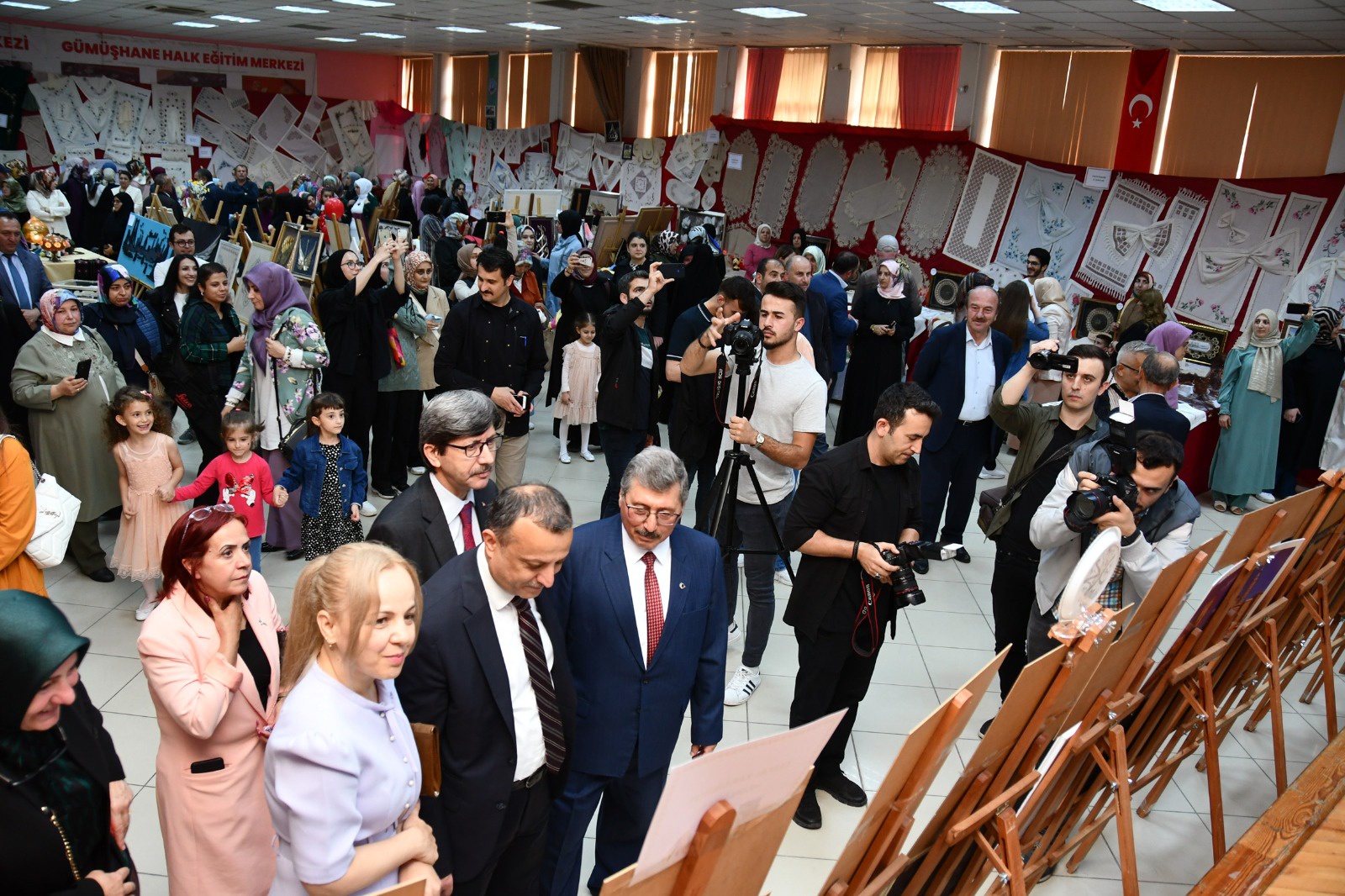 Bir yıllık emekler görücüye çıktı 25