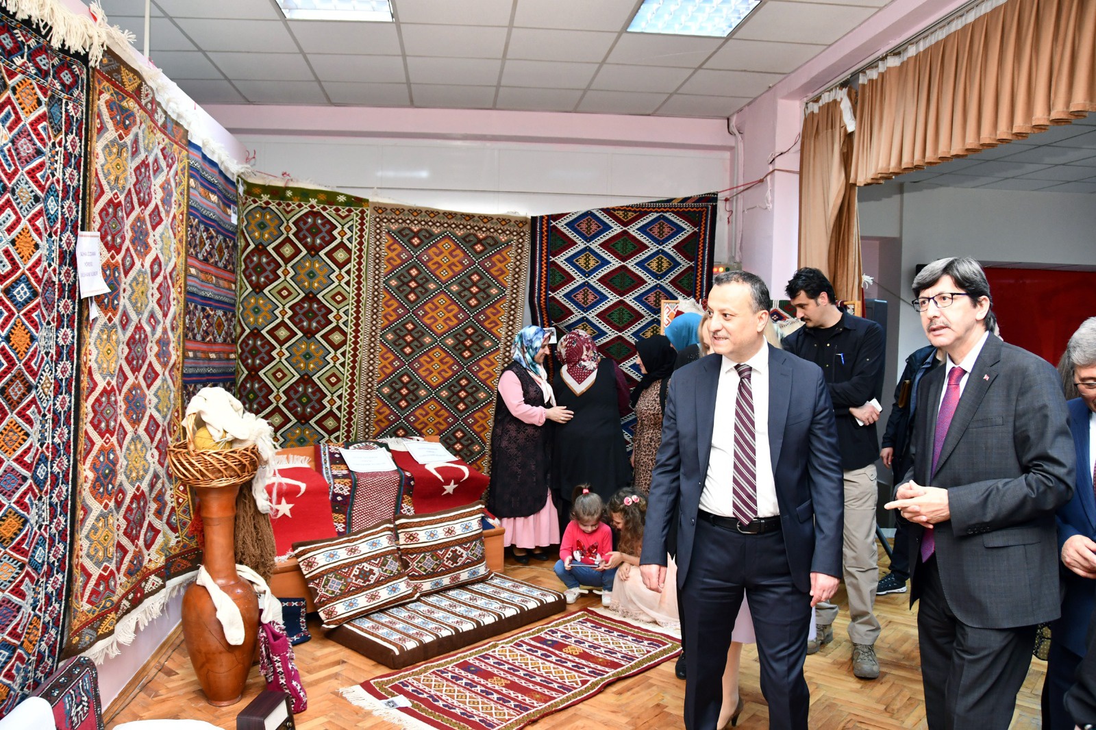 Bir yıllık emekler görücüye çıktı 15