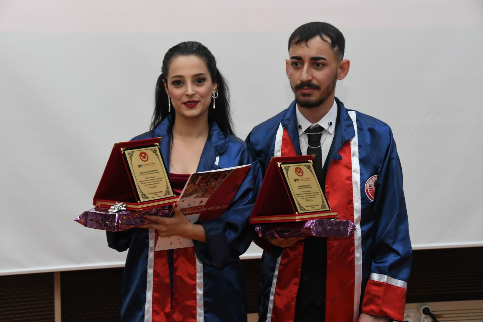 İletişim Fakültesinde mezuniyet coşkusu 18