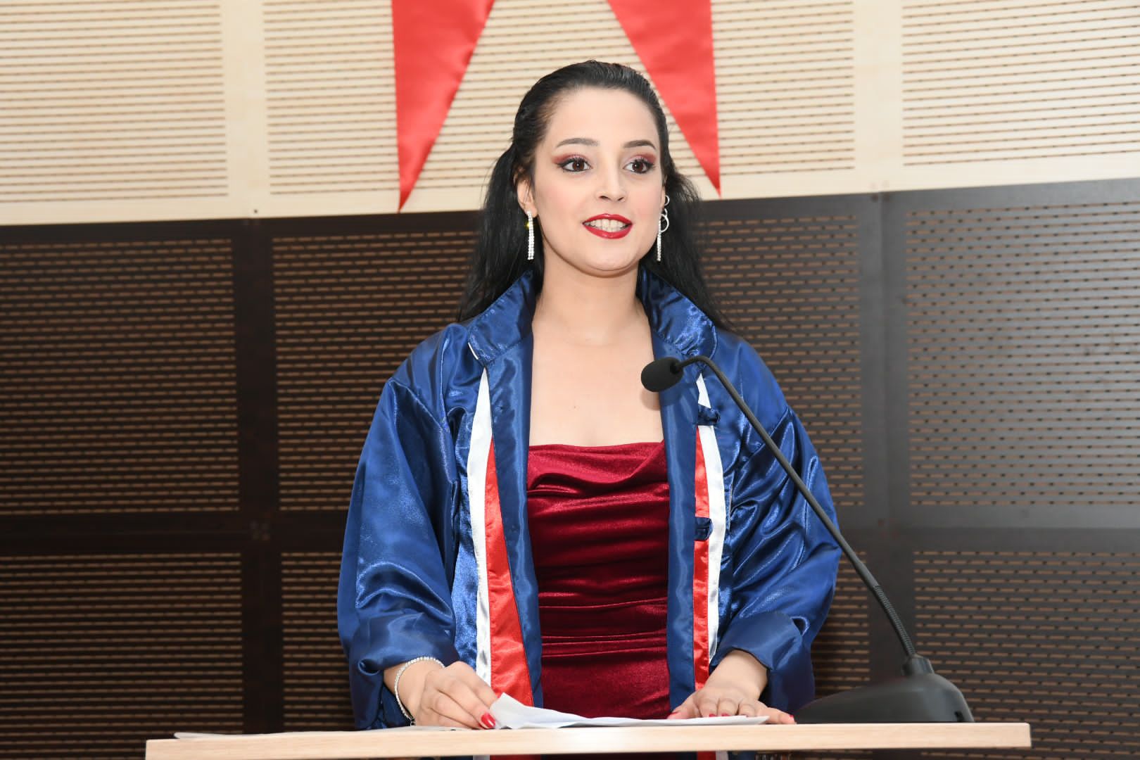 İletişim Fakültesinde mezuniyet coşkusu 22