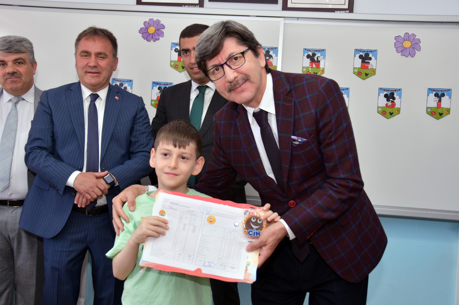 Gümüşhane’de 18 bin 883 öğrenci karne sevinci yaşadı 17