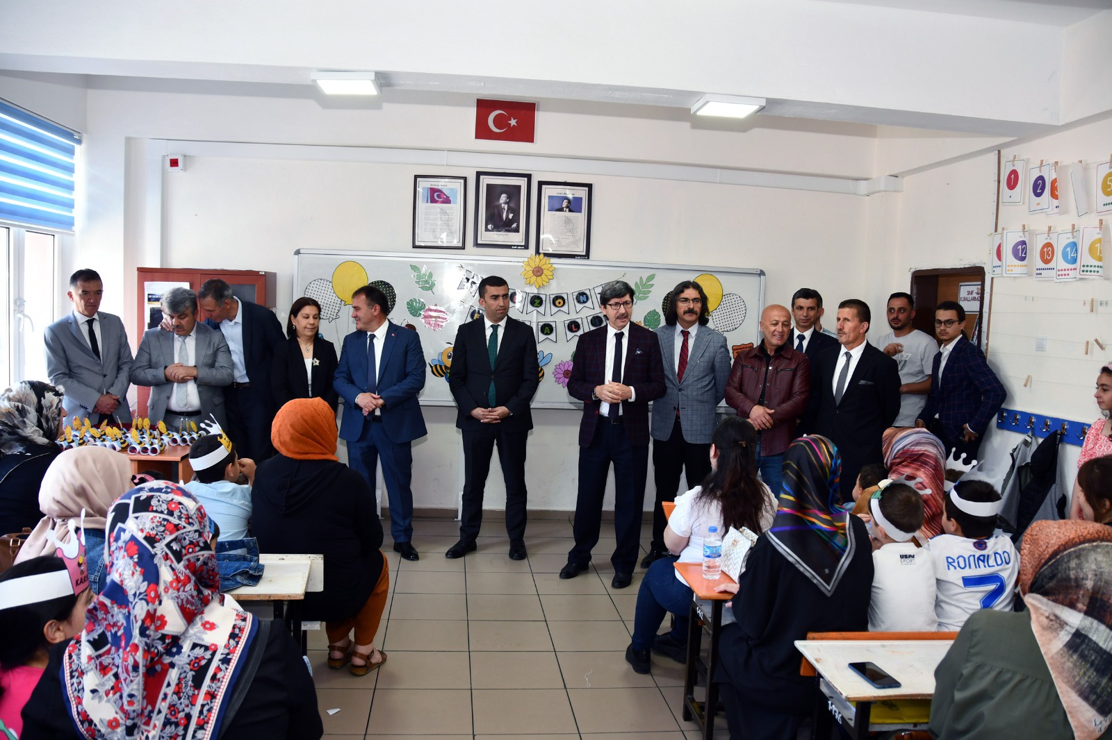 Gümüşhane’de 18 bin 883 öğrenci karne sevinci yaşadı 7