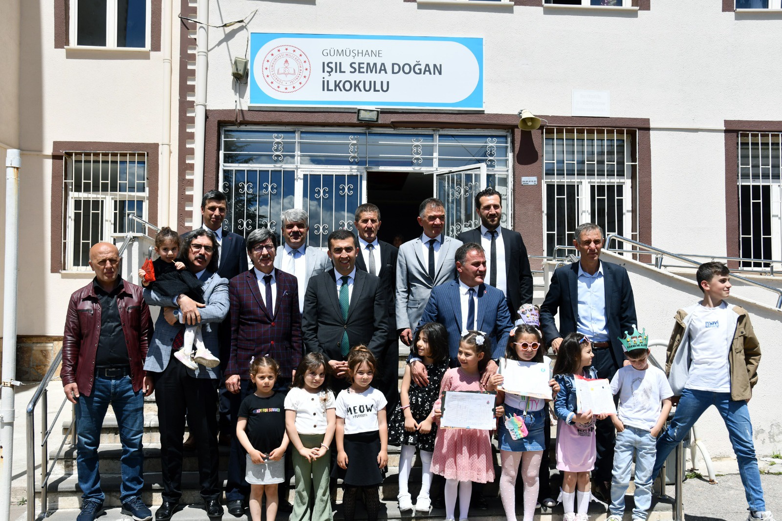 Gümüşhane’de 18 bin 883 öğrenci karne sevinci yaşadı 6