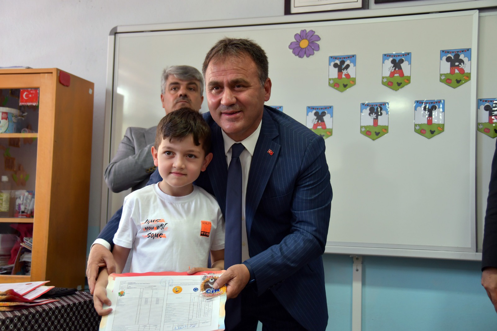 Gümüşhane’de 18 bin 883 öğrenci karne sevinci yaşadı 1