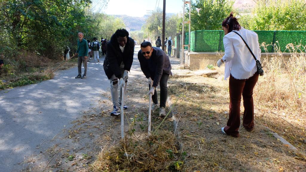 Kale köyünde temizlik seferberliği 9
