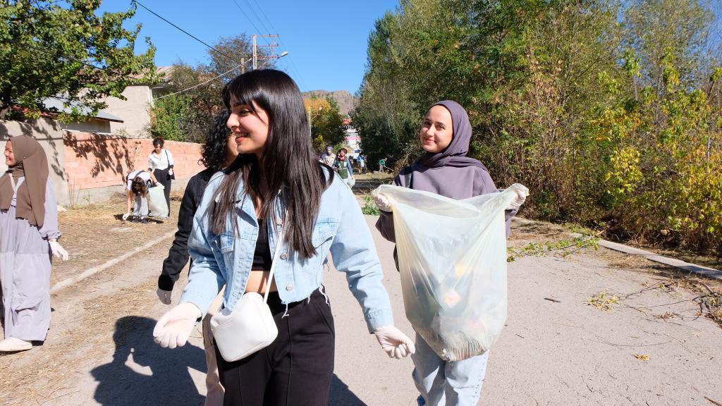 Kale köyünde temizlik seferberliği 8