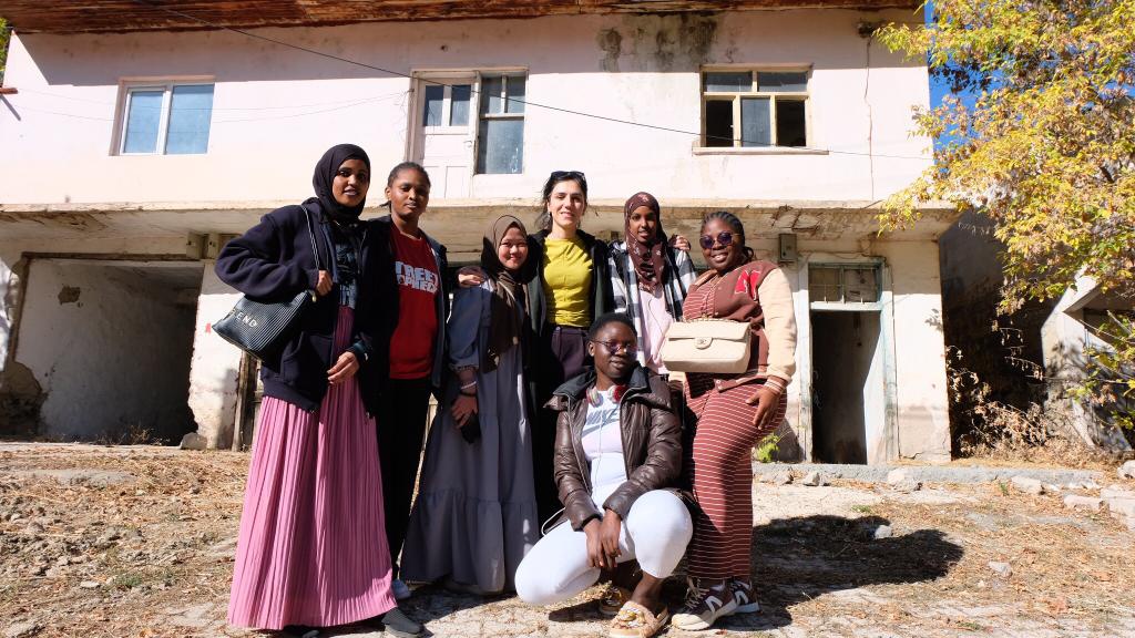 Kale köyünde temizlik seferberliği 16