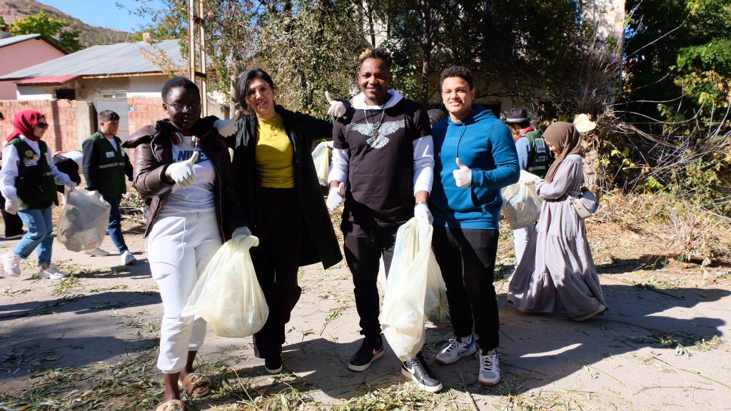 Kale köyünde temizlik seferberliği 3