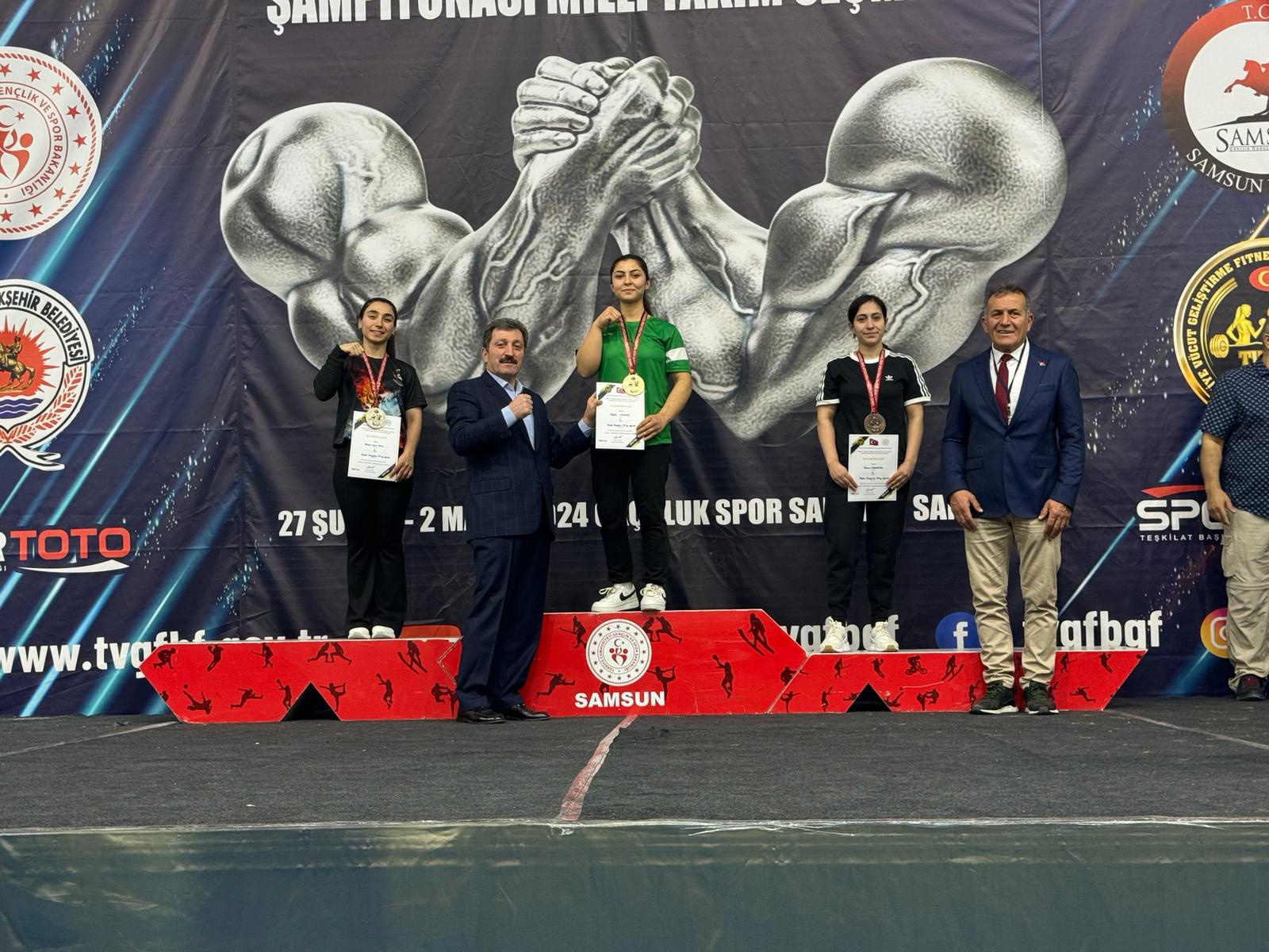 Bilekçilerimize 25 kere maşallah 15