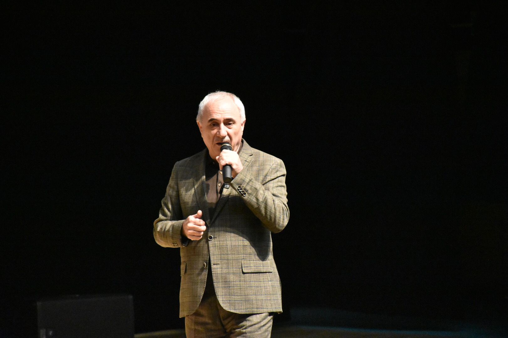 Ünlü şair Nurullah Genç, Gümüşhanelilerle buluştu 2