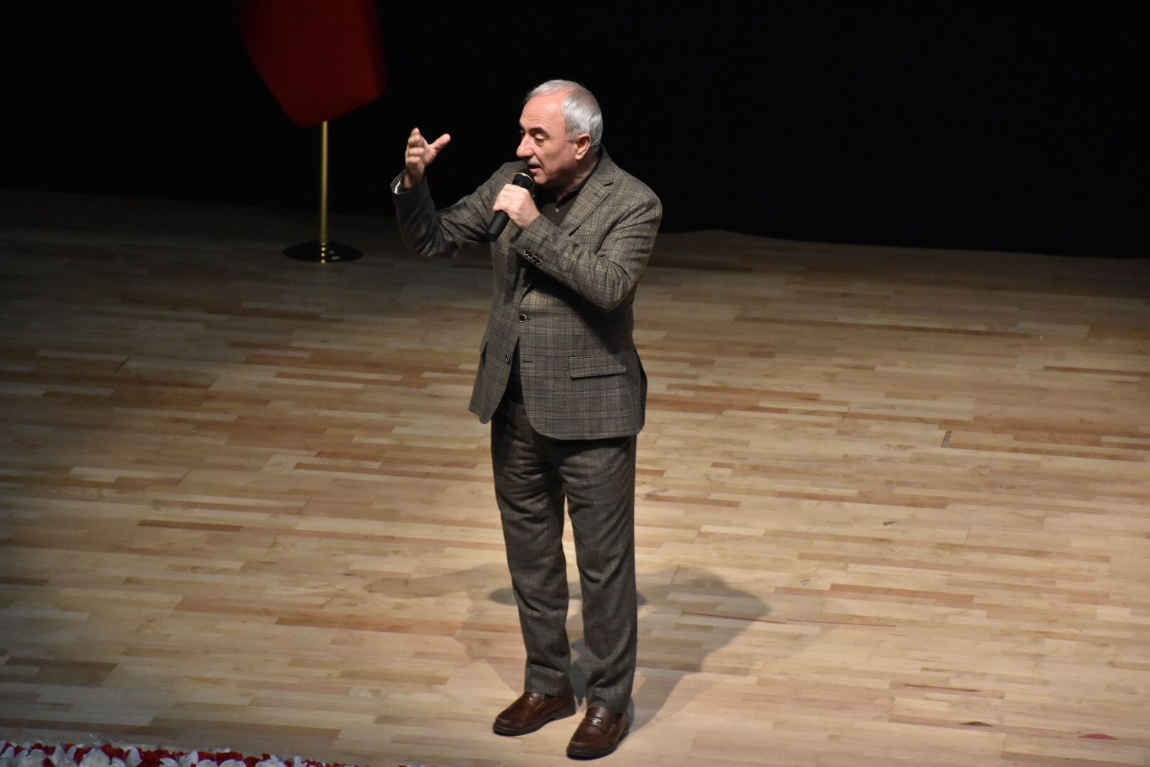 Ünlü şair Nurullah Genç, Gümüşhanelilerle buluştu 3