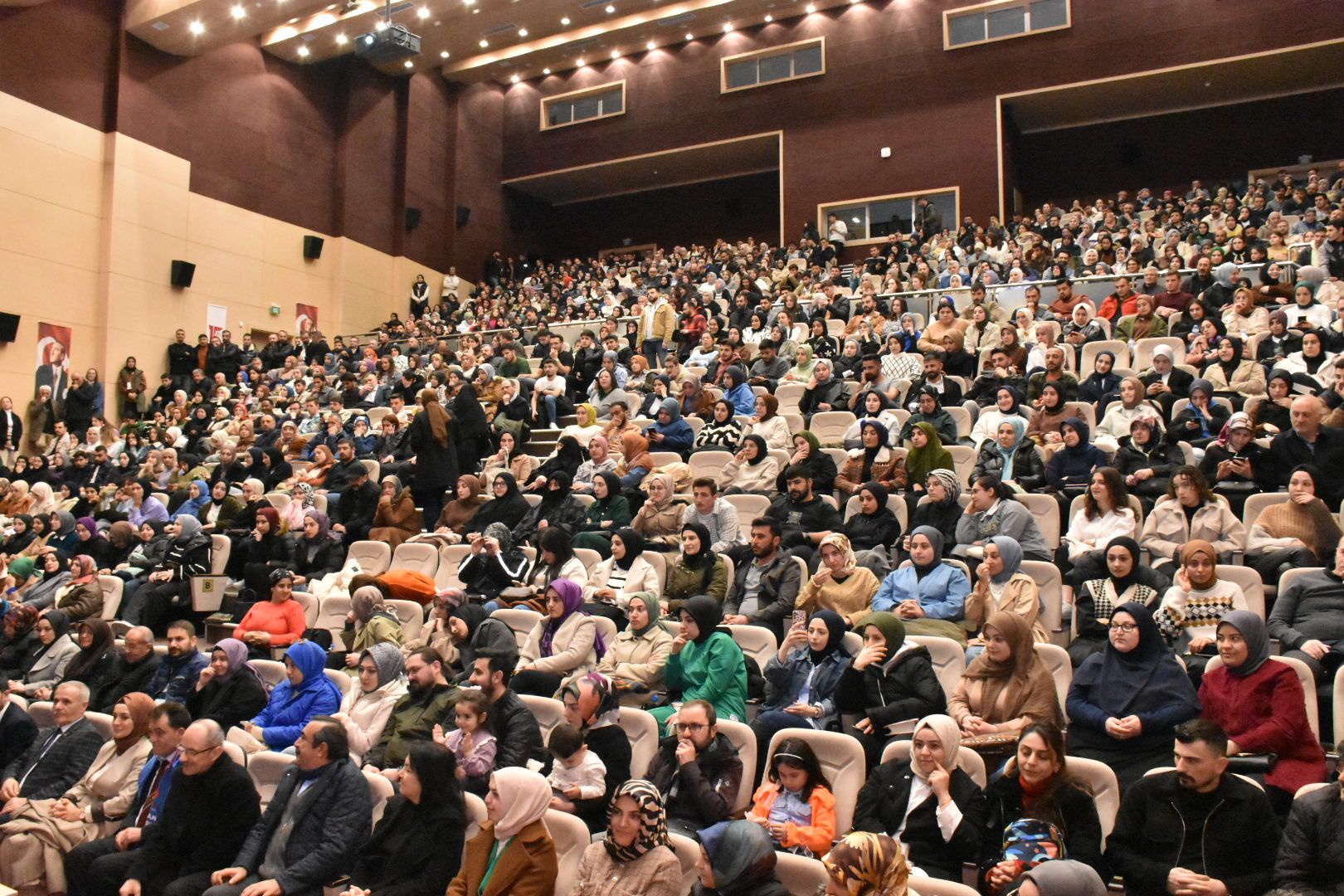 Ünlü şair Nurullah Genç, Gümüşhanelilerle buluştu 10