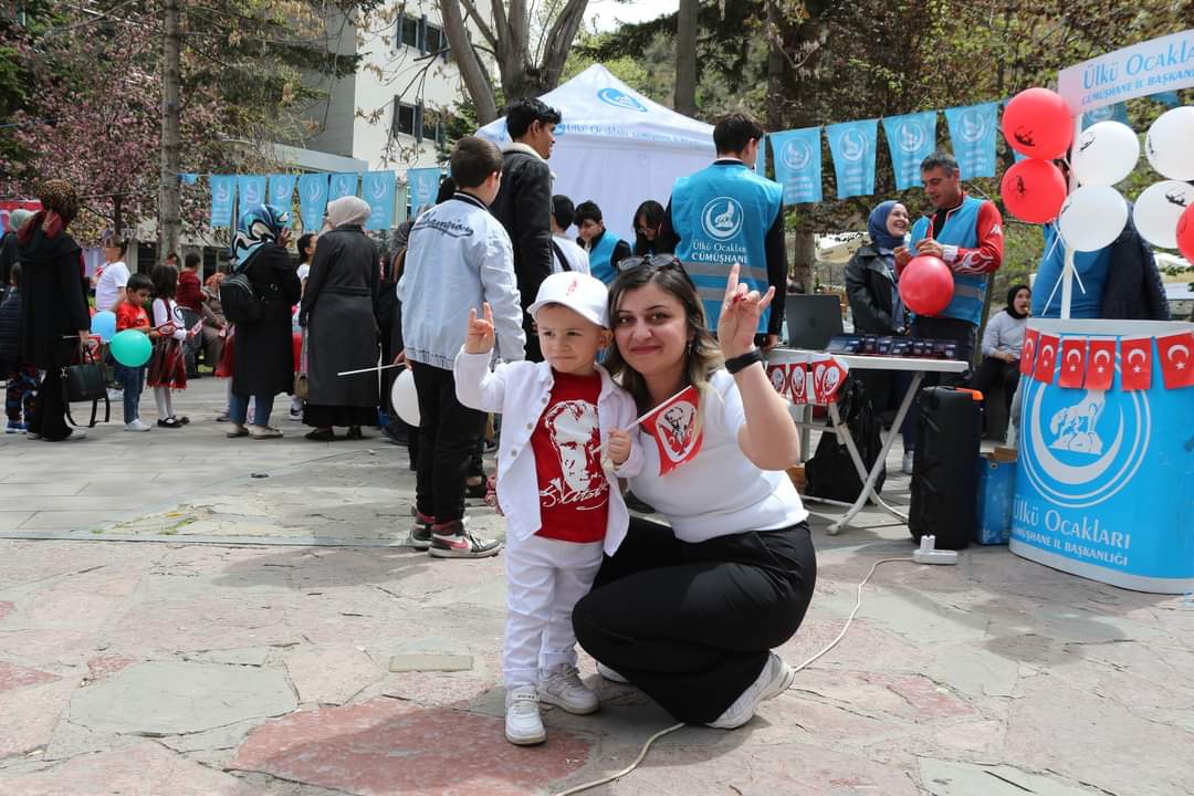Ülkü Ocaklarından 23 Nisan etkinliği 28