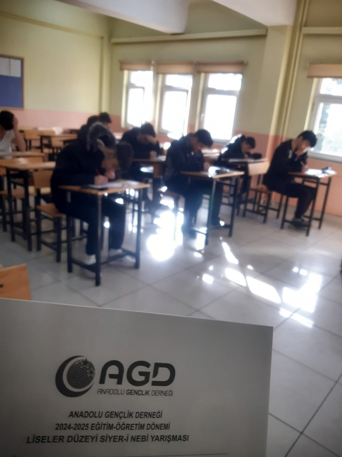 “Liseli gençler Efendimizin izinde” sınavı yapıldı 10