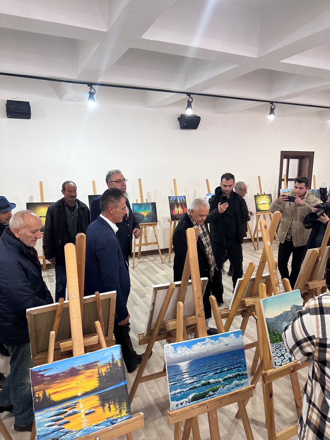 Mehmet Çelik ilk sergisini açtı 4