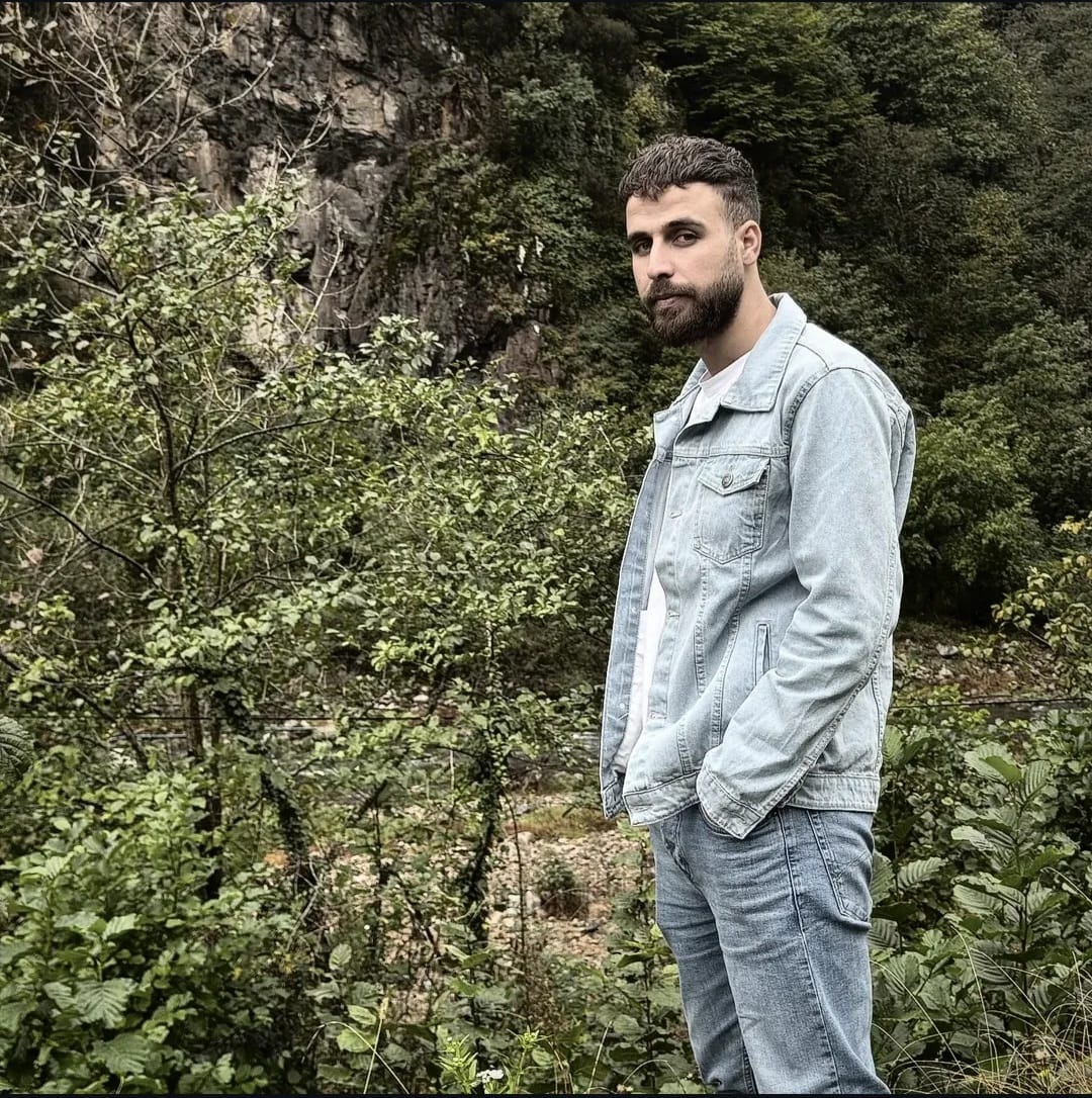 Bingöl’deki otobüs kazasında hayatını kaybeden Abdulkuddus’un arkadaşları yasa boğuldu 4