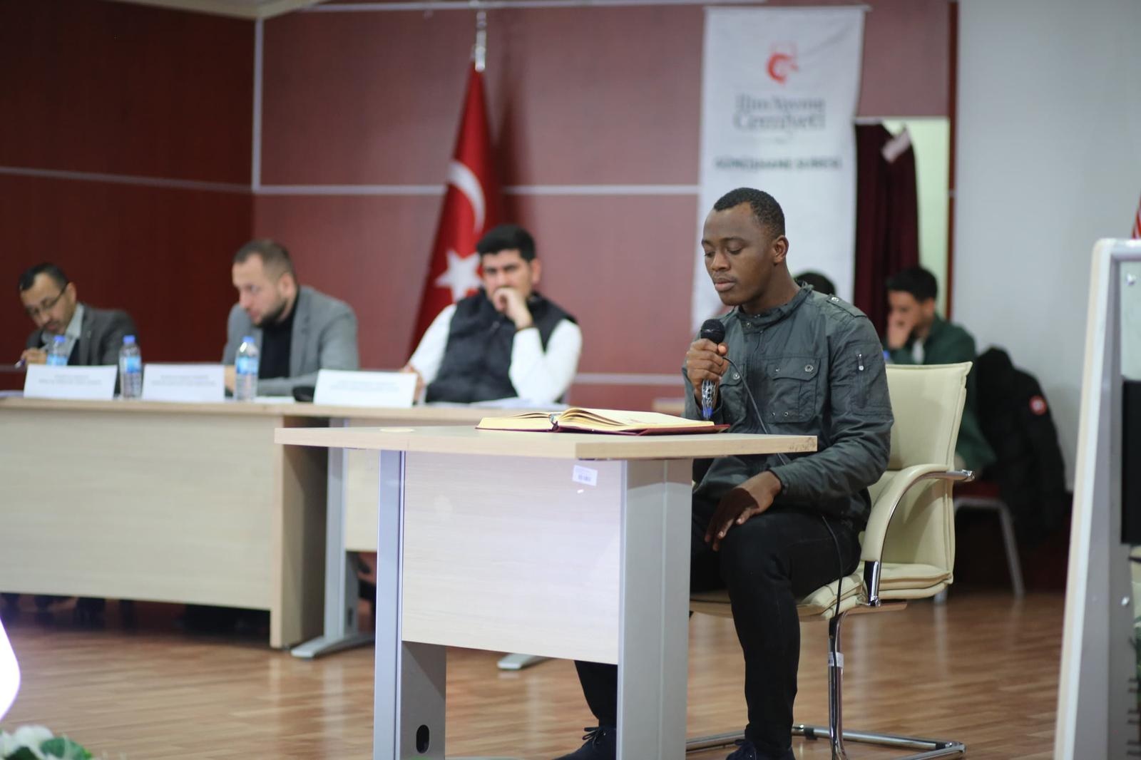 Üniversiteliler Kur’an-ı Kerim’i en güzel okumak için yarıştı 2