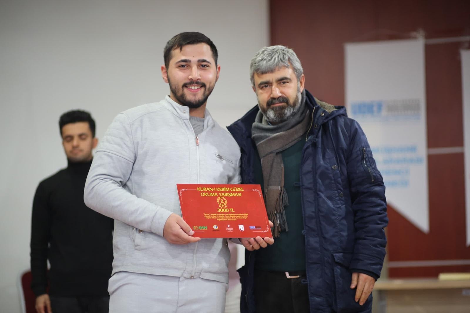 Üniversiteliler Kur’an-ı Kerim’i en güzel okumak için yarıştı 3