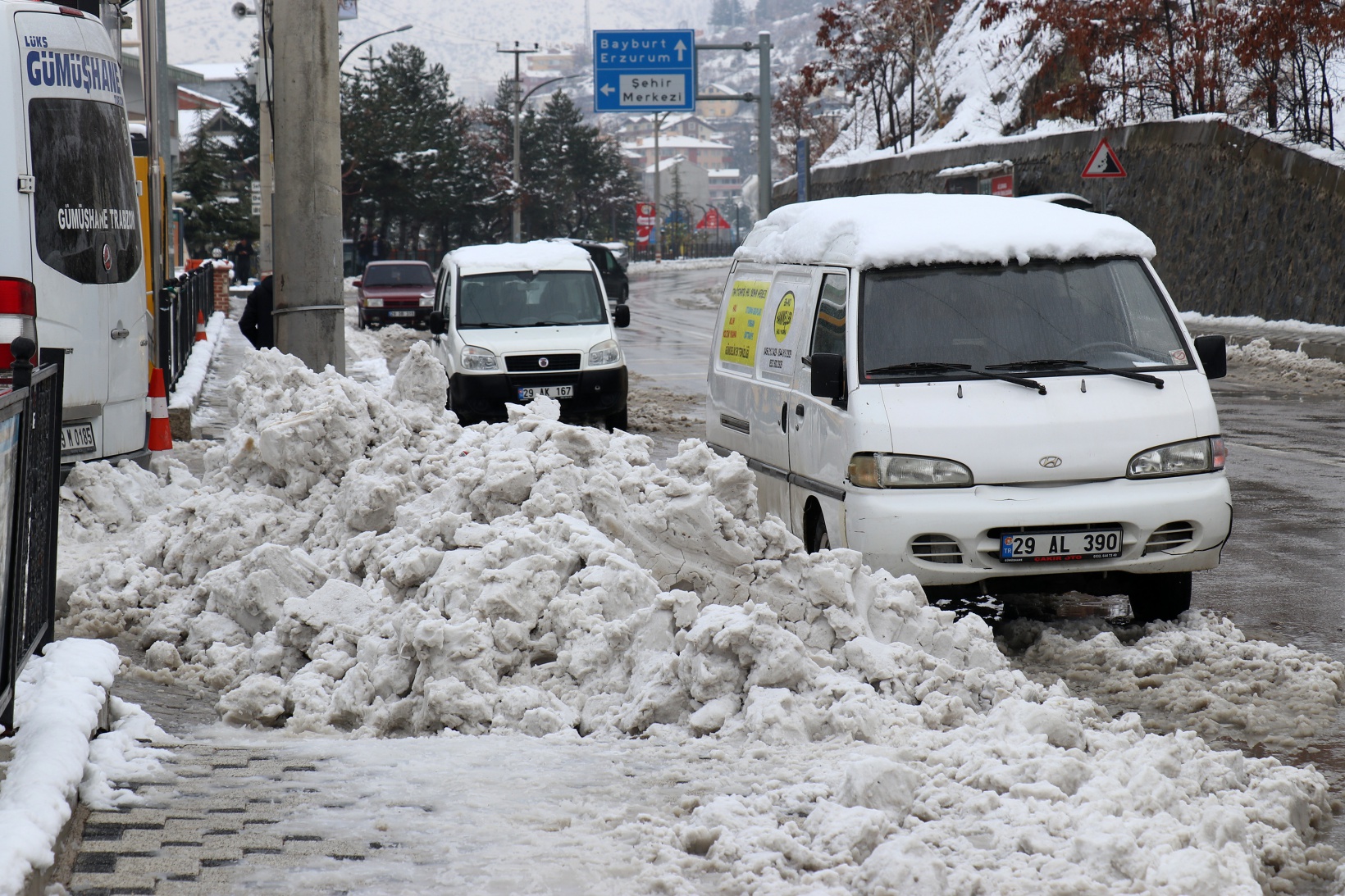 Gümüşhane’de kar kalınlığı 14 santimetreye ulaştı 4