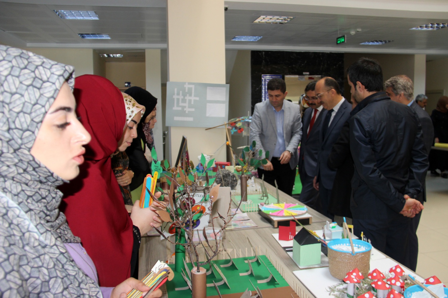 GÜ’de öğretim teknoloji ve materyalleri sergisi 10