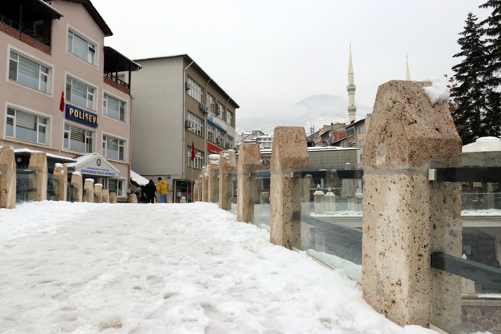 Gümüşhane’de kar kalınlığı 14 santimetreye ulaştı 5