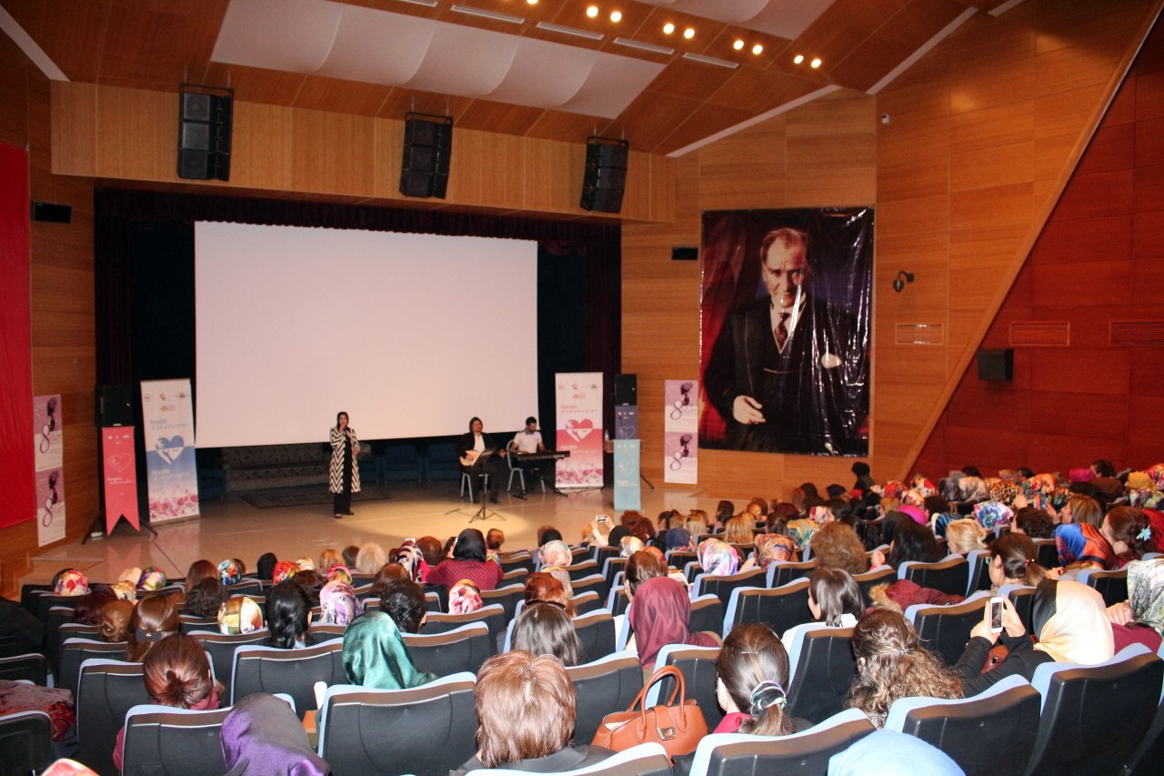 Gümüşhane'de Dünya Kadınlar Günü kutlandı 6