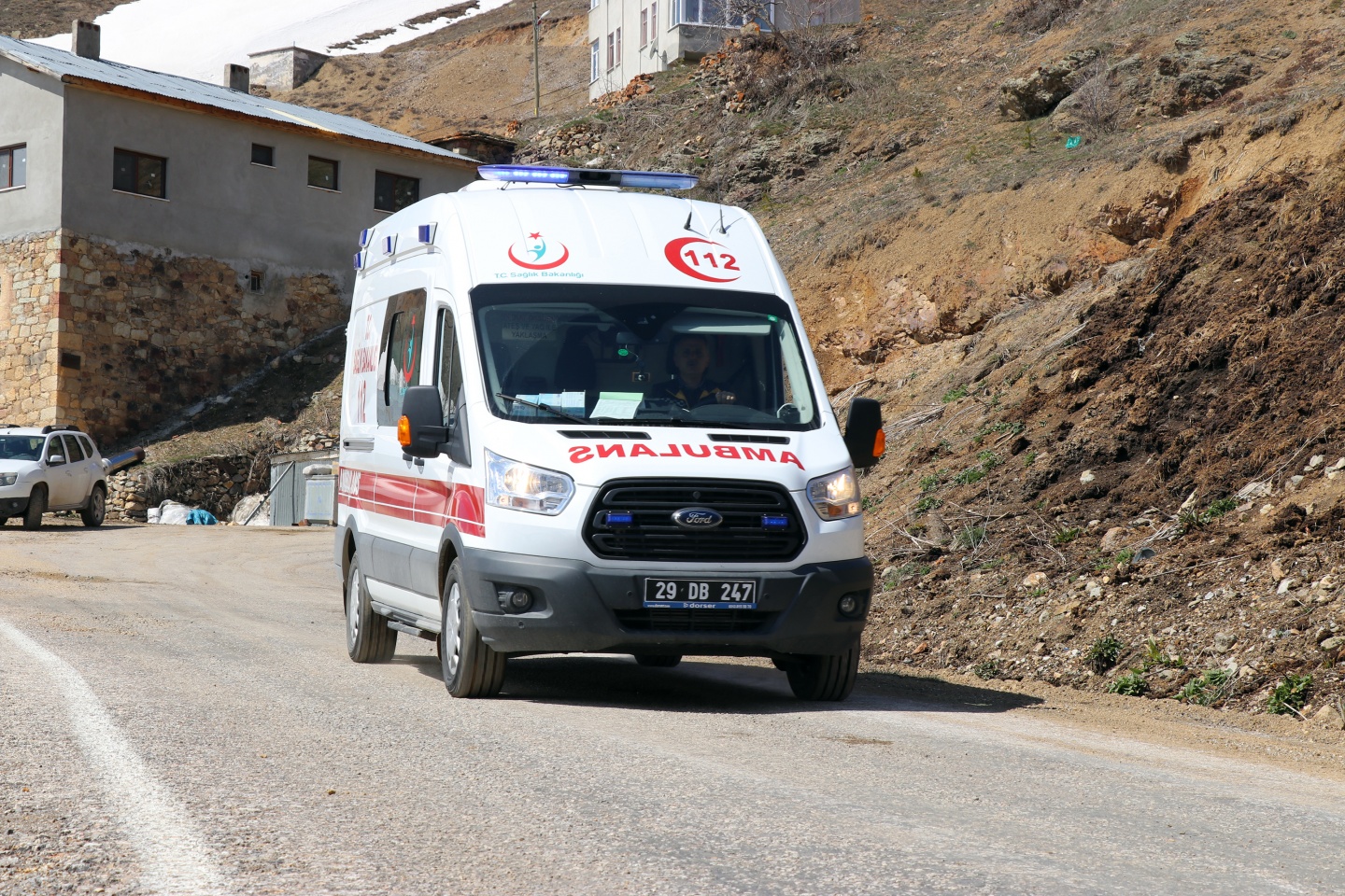 Gümüşhane'de hastalar sandıklara devlet eliyle götürülüyor 1