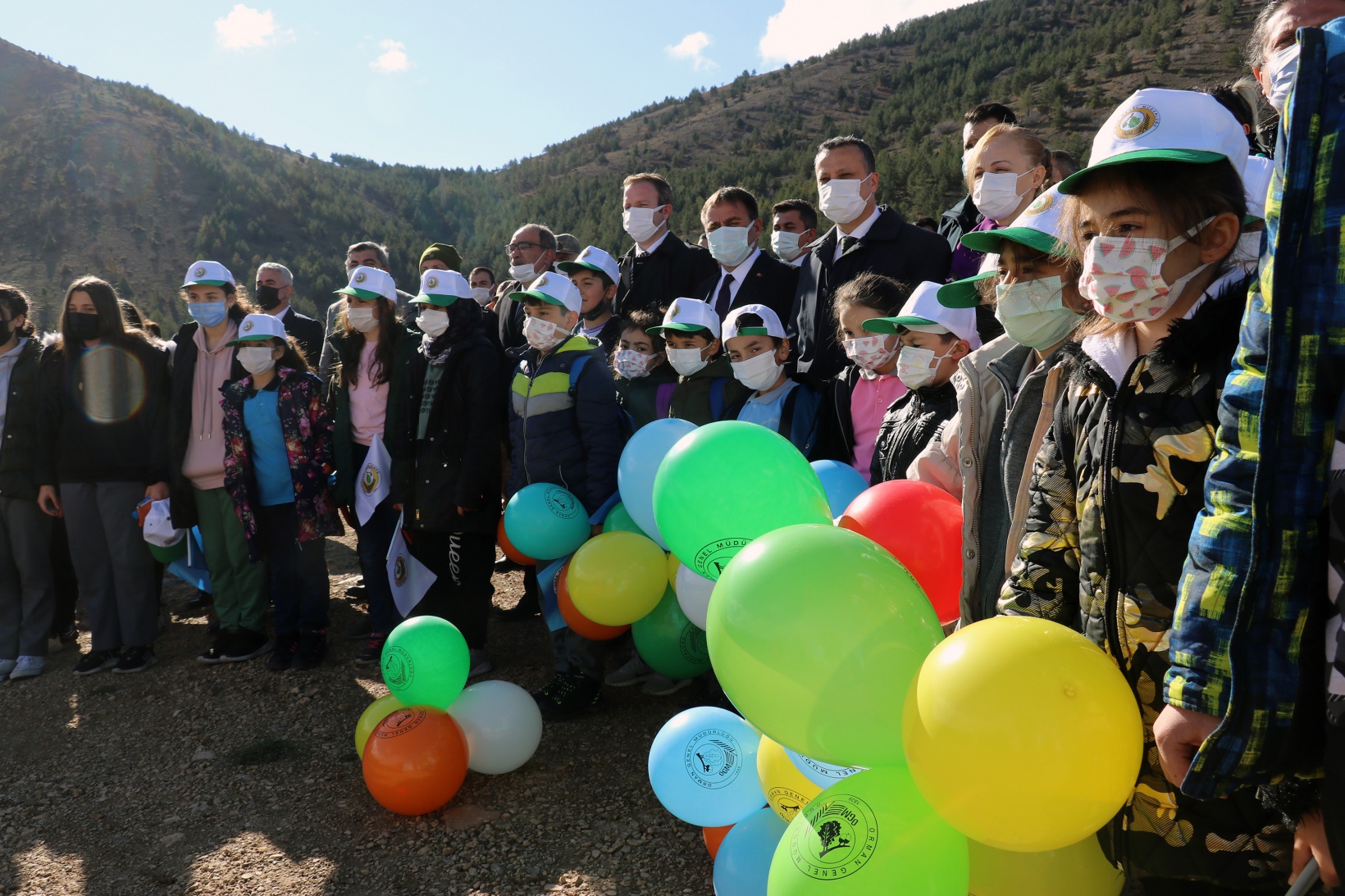 Gümüşhane’de Milli Ağaçlandırma Gününde binlerce fidan toprakla buluştu 25