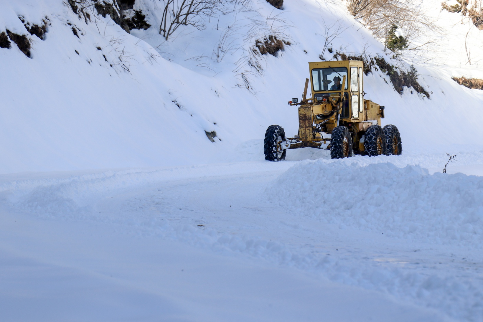 Cenazeye gitmek için yola çıktılar fakat kara saplandılar 9