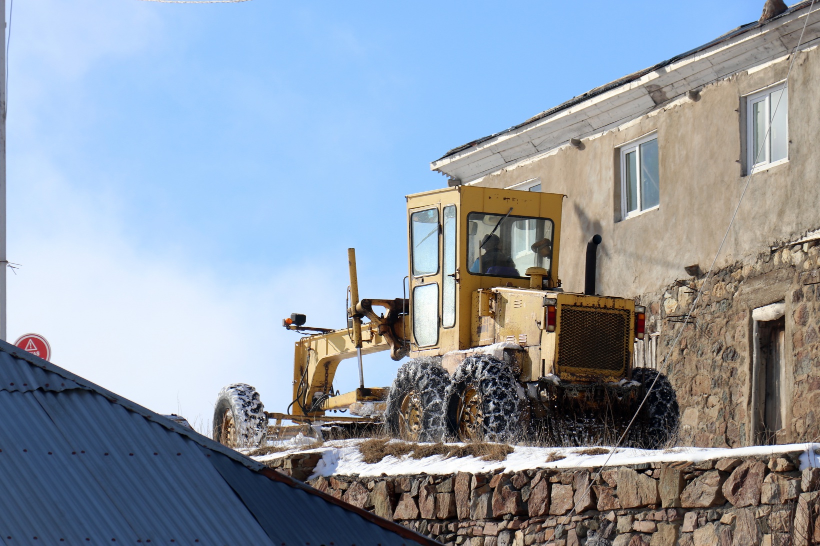 Cenazeye gitmek için yola çıktılar fakat kara saplandılar 11