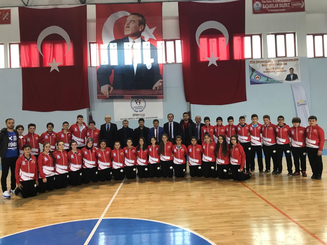 Hentbol grup müsabakaları başladı 3