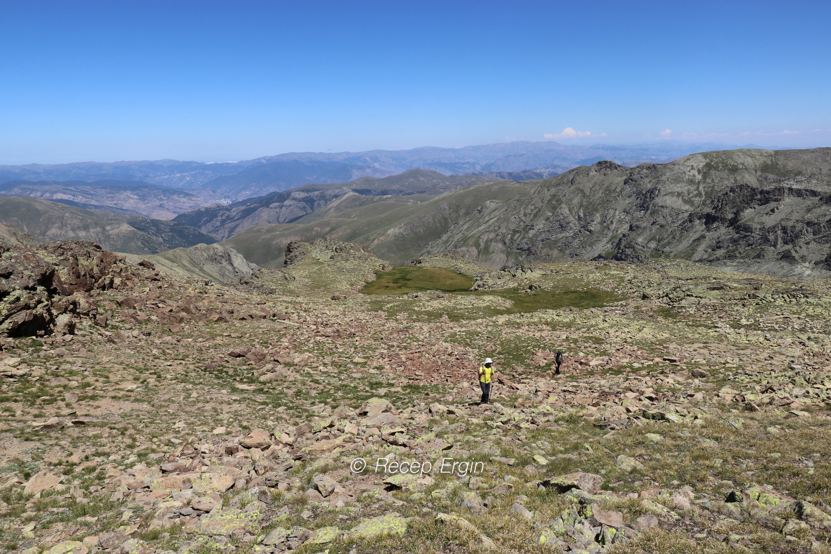 3 bin 333 metrede Yusuf Dikeç pozu verdiler 46